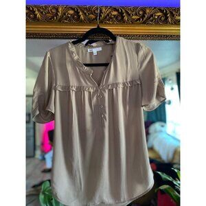 DR2 Beige Short Sleeve Ruffle Blouse